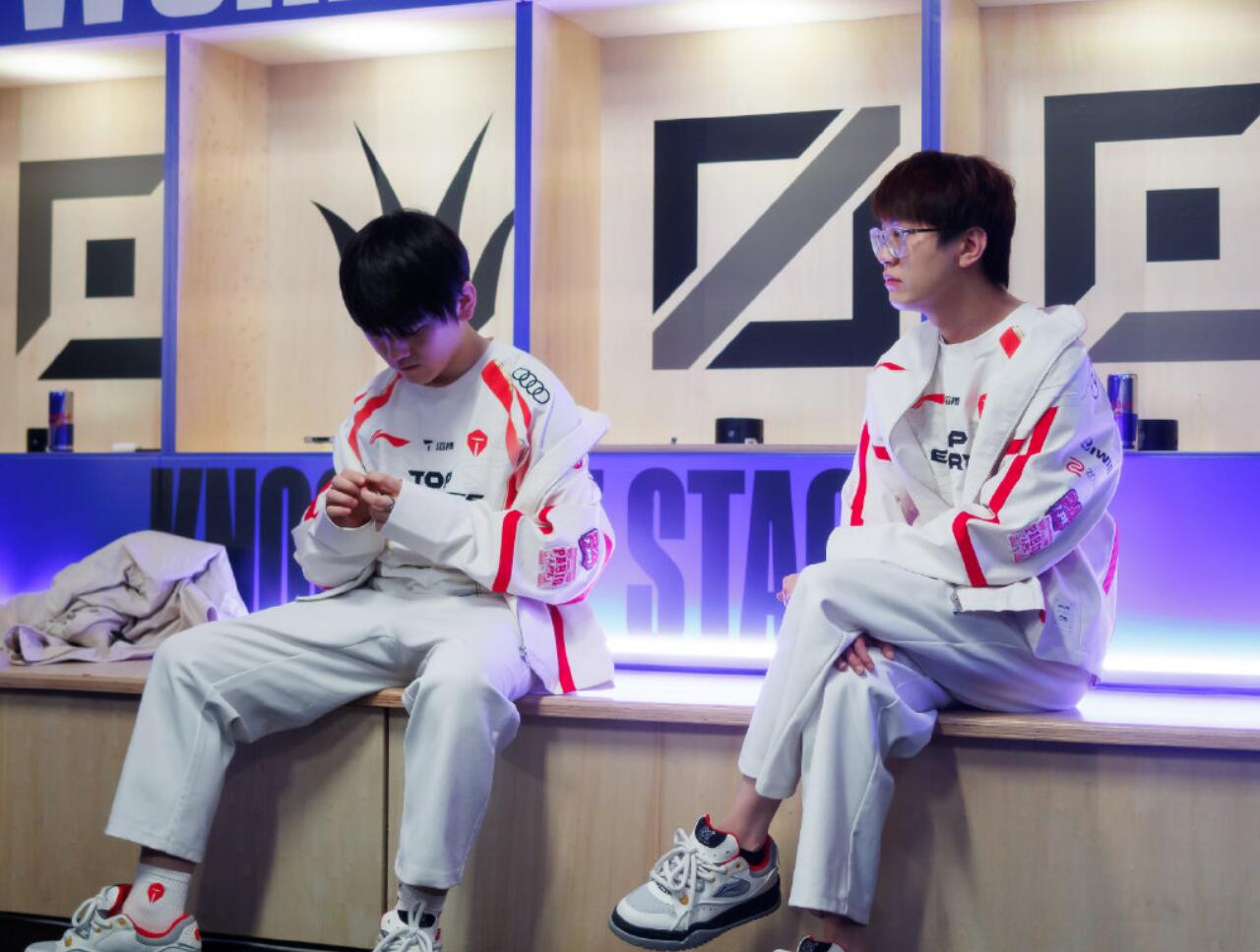 包含瑞士队不断突破！，Doinb连续七场比赛得分超过最后时刻胜出观众掌声雷动的词条