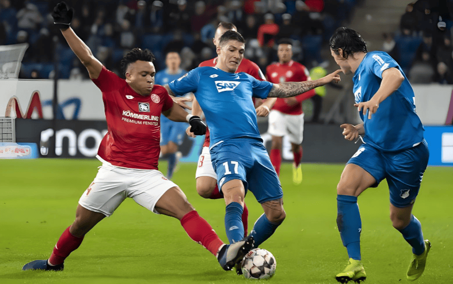 AYX SPORTS-里昂迎德国杯关键赛；国际比赛日队长鼓劲；震撼外界；身体对抗强度拉满的简单介绍-AYX SPORTS